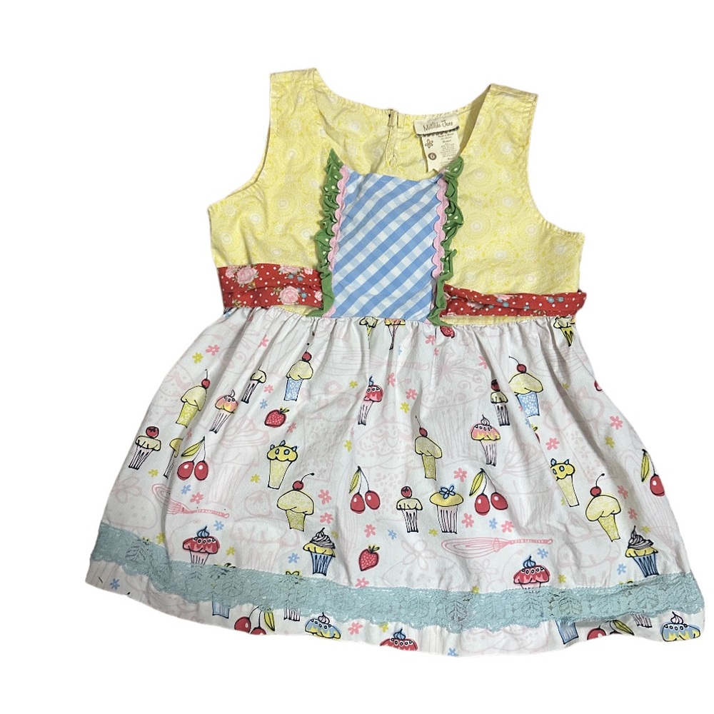 Matilda Jane take the cake top